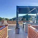 T2 Pour 4 Personnes Avec Grande Terrasse Et Pergola A 300m De Pramousquier - Apartment Le Lavandou