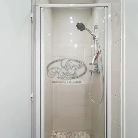 Appartement 2 à 4 Personnes Avec Grande Terrasse Aménagée Et Pergola à 300m De La De Pramousquier - Le Lavandou