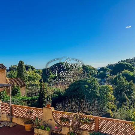 Apartamento 2 à 4 Personnes Avec Grande Terrasse Aménagée Et Pergola à 300m De La De Pramousquier - *