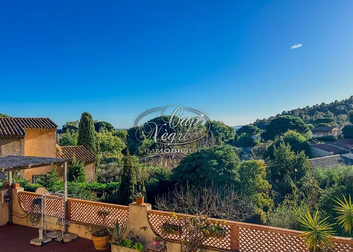 Apartman T2 Pour 4 Personnes Avec Grande Terrasse Et Pergola A 300m De Pramousquier - *