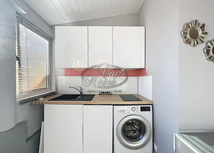 Apartman T2 Pour 4 Personnes Avec Grande Terrasse Et Pergola A 300m De Pramousquier -